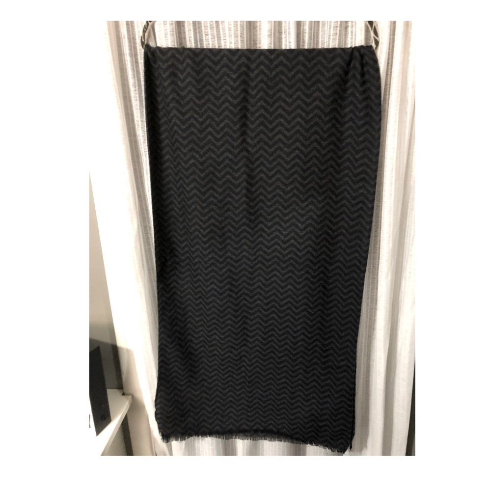 Unisex Black and Taupe Chevron Print Scarf